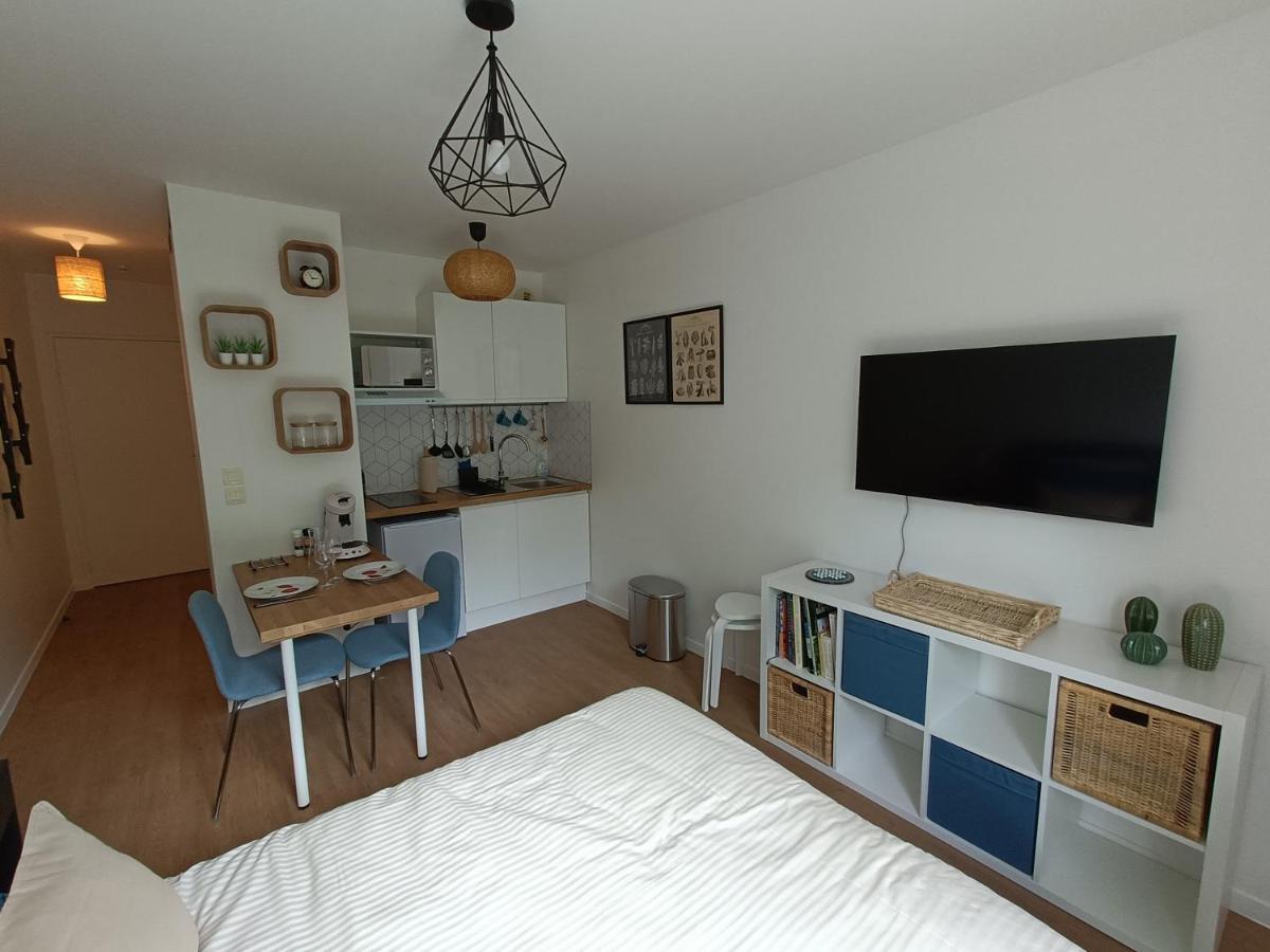 Studio Cosy Neuf + Lit Bebe A 4 Minutes Rer A Montévrain Exterior photo
